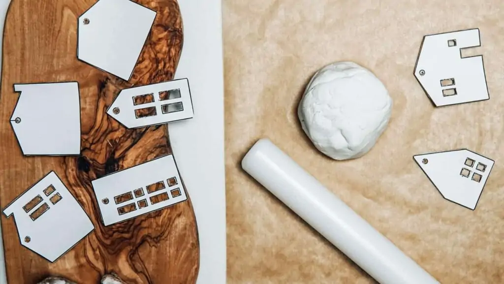 Haus Anhaenger aus Modelliermasse selber machen was du brauchst